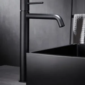 Mitigeur Bec Haut MONZA Noir Mat 1LAN032BDM039-3NG