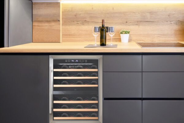 Cave à Vin 44 Bouteilles EAS ELECTRIC 60x60x87cm Étageres en Bois EMR44VNI1 – Image 4